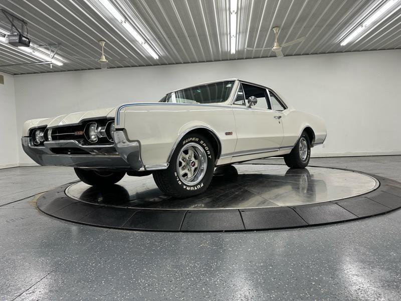 used 1967 Oldsmobile 442 car, priced at $44,900