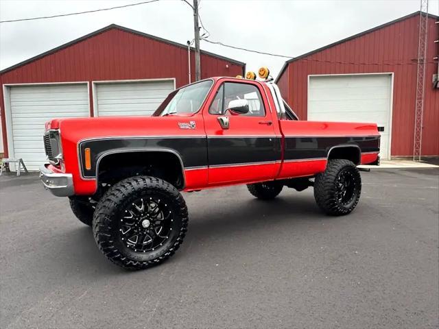 used 1976 Chevrolet Suburban car, priced at $59,900