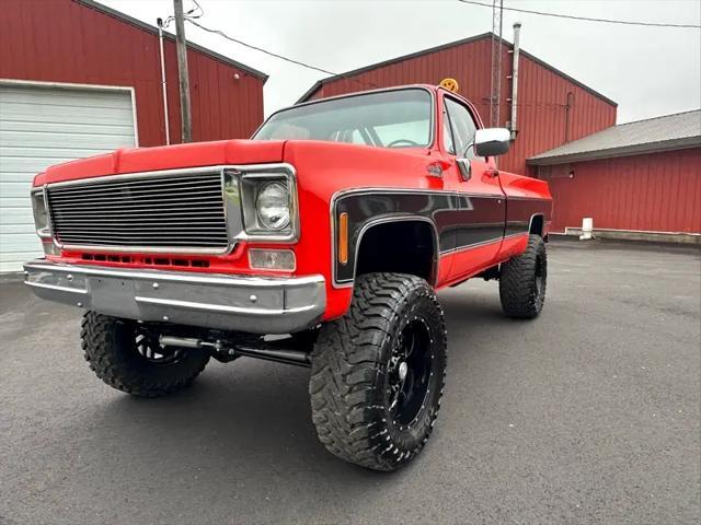 used 1976 Chevrolet Suburban car, priced at $59,900