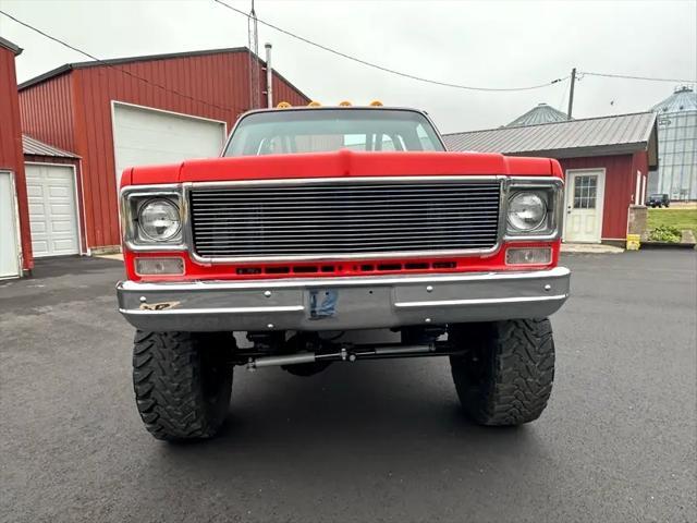used 1976 Chevrolet Suburban car, priced at $59,900