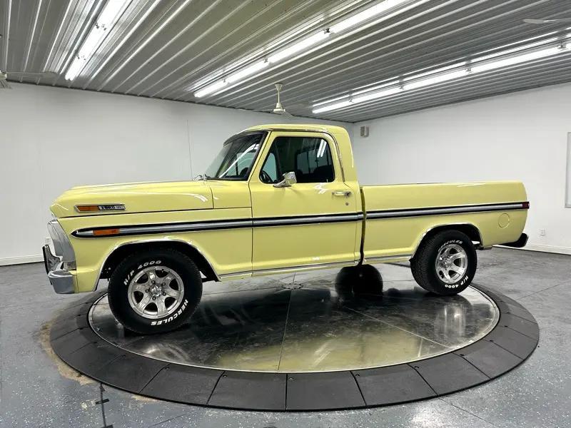 used 1972 Ford F100 car, priced at $39,900