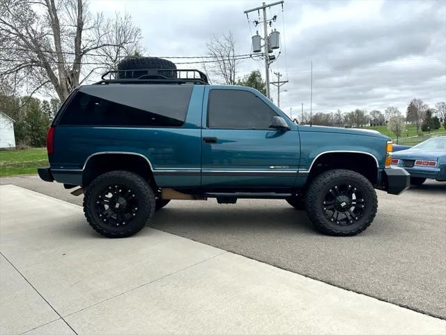 used 1995 Chevrolet Tahoe car, priced at $29,900