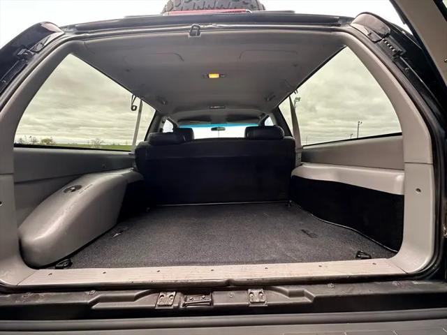 used 1995 Chevrolet Tahoe car, priced at $29,900