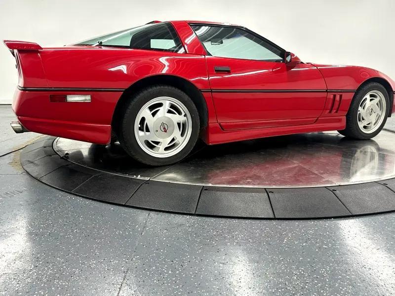 used 1988 Chevrolet Corvette car, priced at $12,900