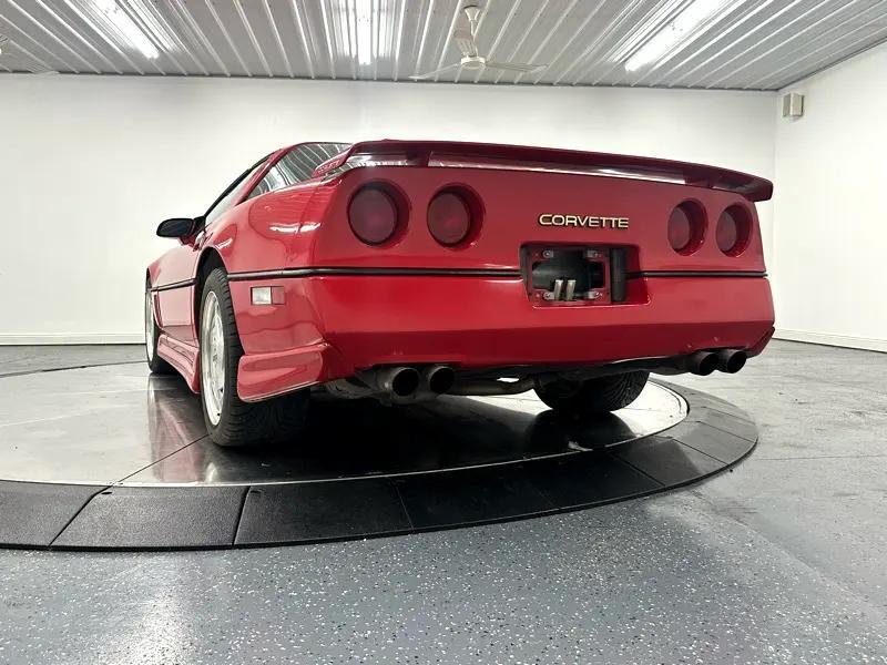 used 1988 Chevrolet Corvette car, priced at $12,900
