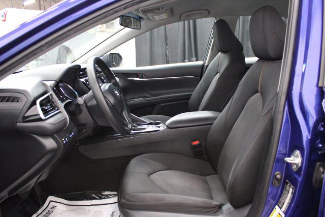 used 2018 Toyota Camry Hybrid car, priced at $17,612