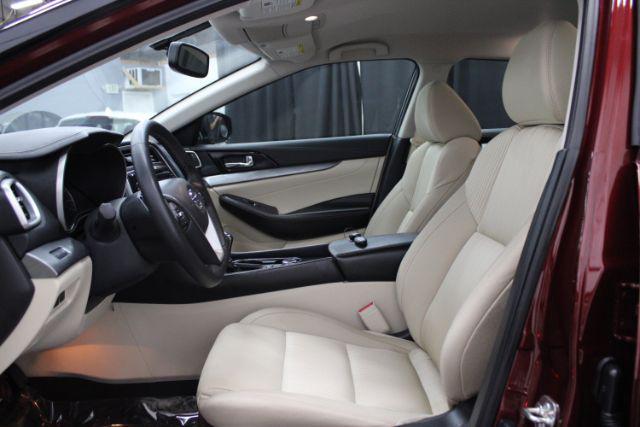 used 2016 Nissan Maxima car, priced at $12,699