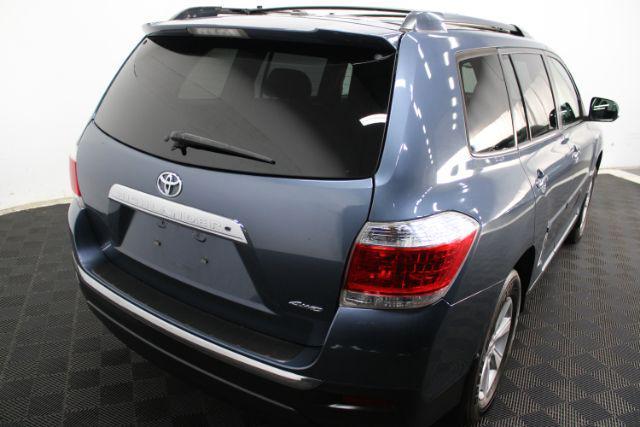 used 2013 Toyota Highlander car, priced at $13,812