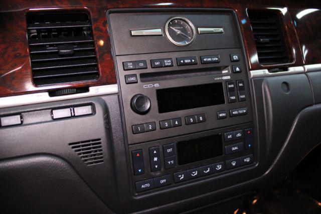 used 2008 Lincoln Town Car car, priced at $14,811