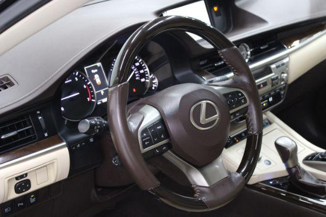 used 2018 Lexus ES 350 car, priced at $18,371