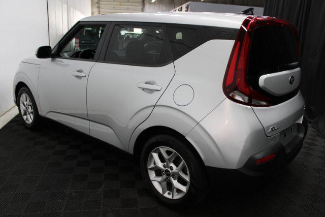 used 2021 Kia Soul car, priced at $13,412