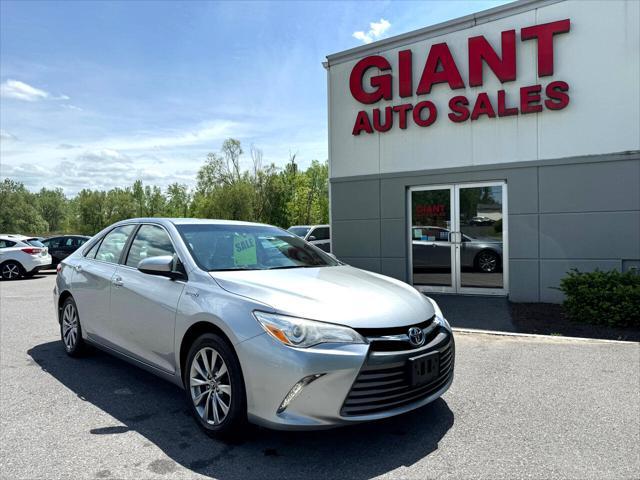 used 2015 Toyota Camry Hybrid car, priced at $15,995