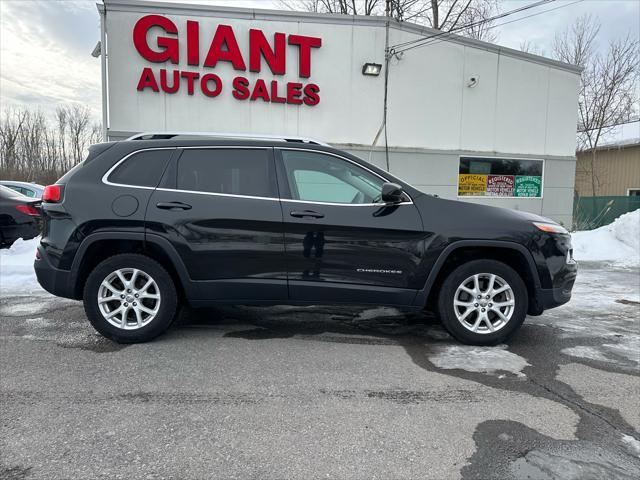 used 2014 Jeep Cherokee car, priced at $11,395