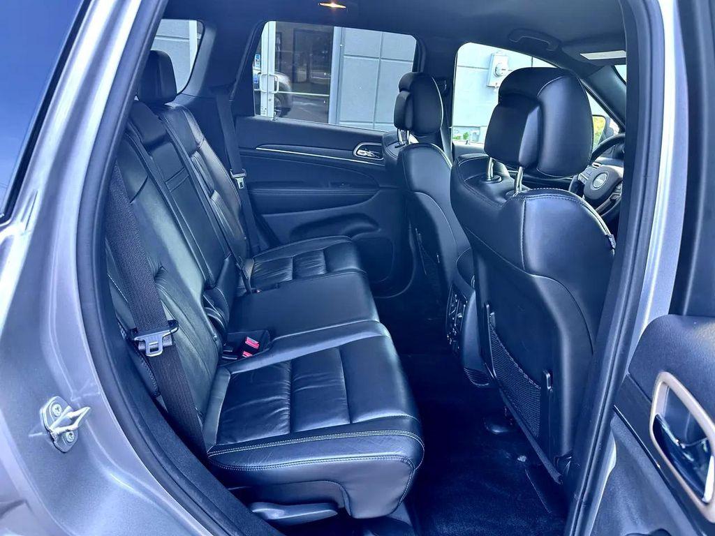 used 2015 Jeep Grand Cherokee car, priced at $12,995