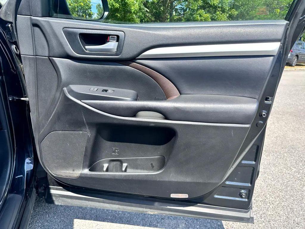 used 2018 Toyota Highlander car, priced at $24,595