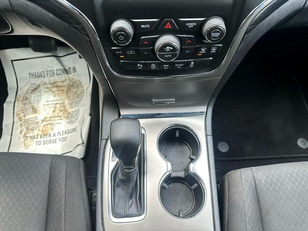 used 2019 Jeep Grand Cherokee car, priced at $17,695