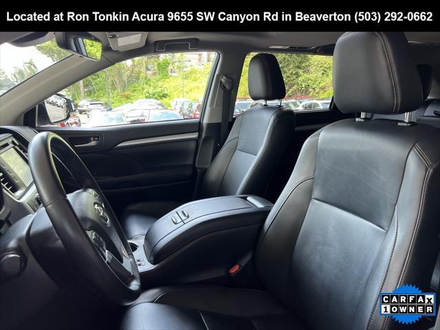 used 2017 Toyota Highlander Hybrid car, priced at $28,995