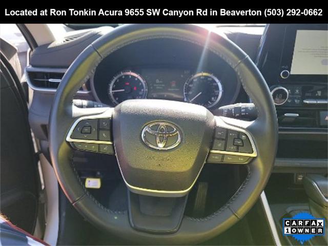 used 2023 Toyota Highlander car, priced at $34,995