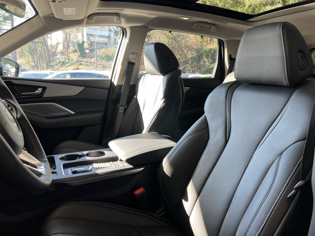 new 2026 Acura MDX car, priced at $61,350