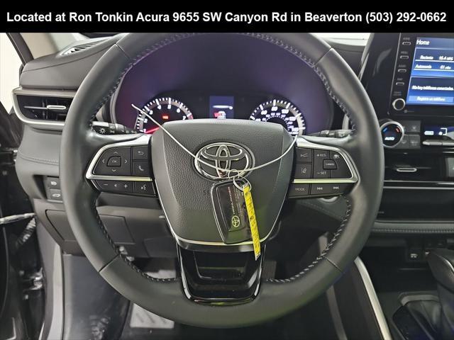 used 2021 Toyota Highlander car, priced at $33,995