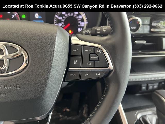 used 2021 Toyota Highlander car, priced at $33,995