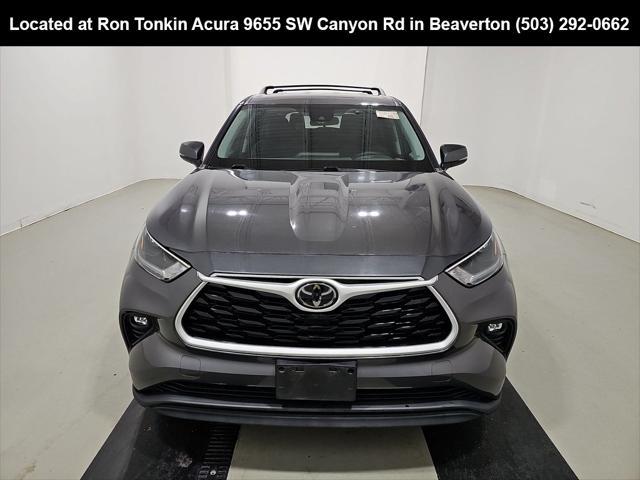 used 2021 Toyota Highlander car, priced at $33,995