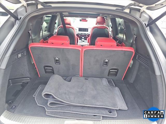 used 2022 Acura MDX car, priced at $59,995