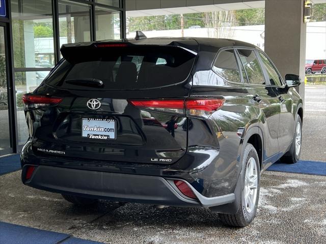 used 2023 Toyota Highlander car, priced at $32,995