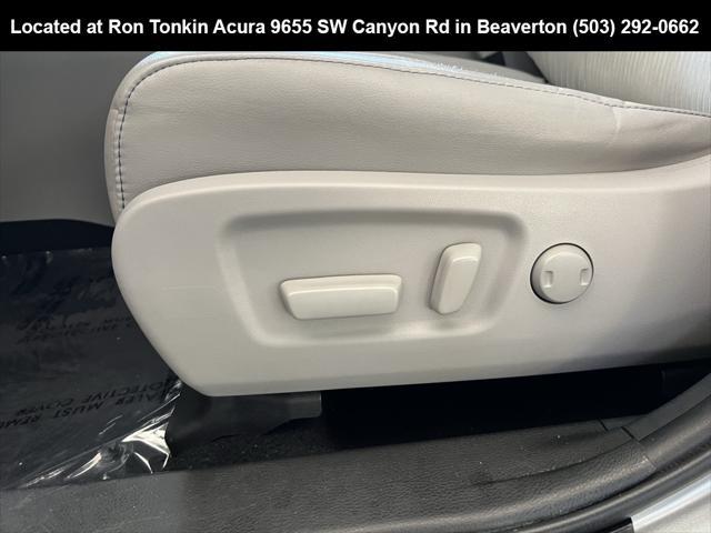 used 2019 Toyota Highlander car, priced at $25,995