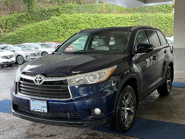 used 2016 Toyota Highlander car, priced at $18,995