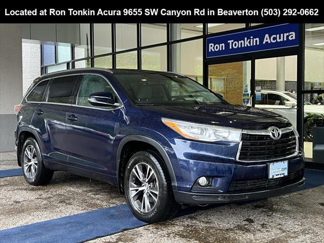 used 2016 Toyota Highlander car, priced at $18,995