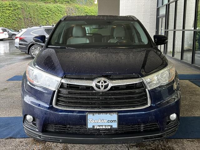 used 2016 Toyota Highlander car, priced at $18,995