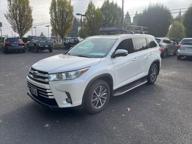 used 2019 Toyota Highlander car, priced at $29,995