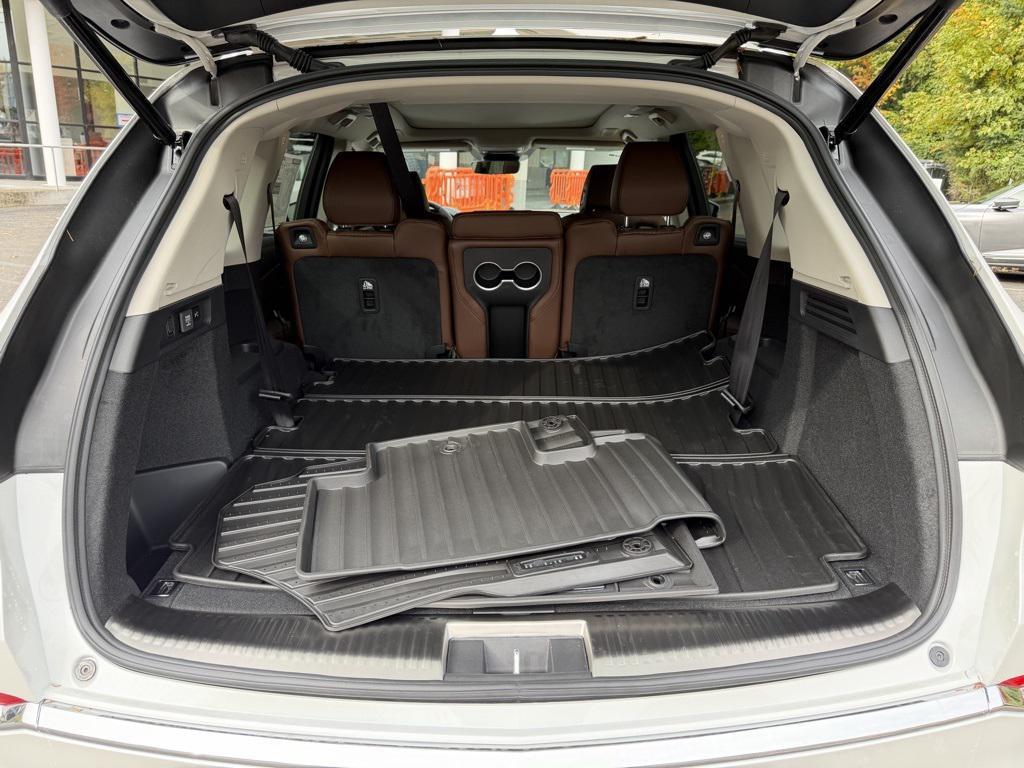 new 2026 Acura MDX car, priced at $68,850