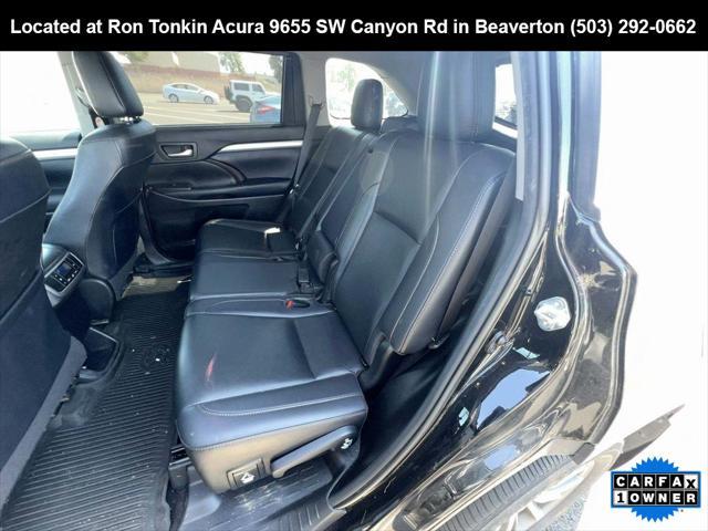 used 2019 Toyota Highlander car, priced at $26,995