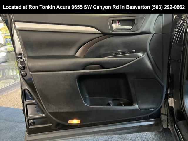 used 2019 Toyota Highlander car, priced at $25,495