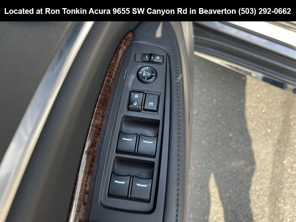 used 2018 Acura MDX car, priced at $20,495