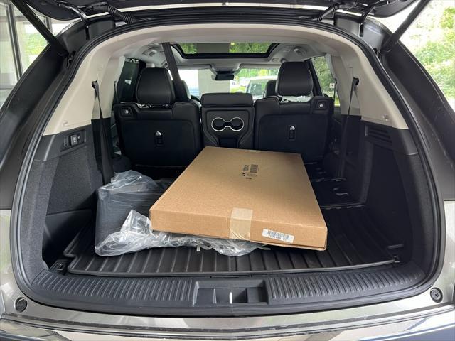 new 2025 Acura MDX car, priced at $58,750