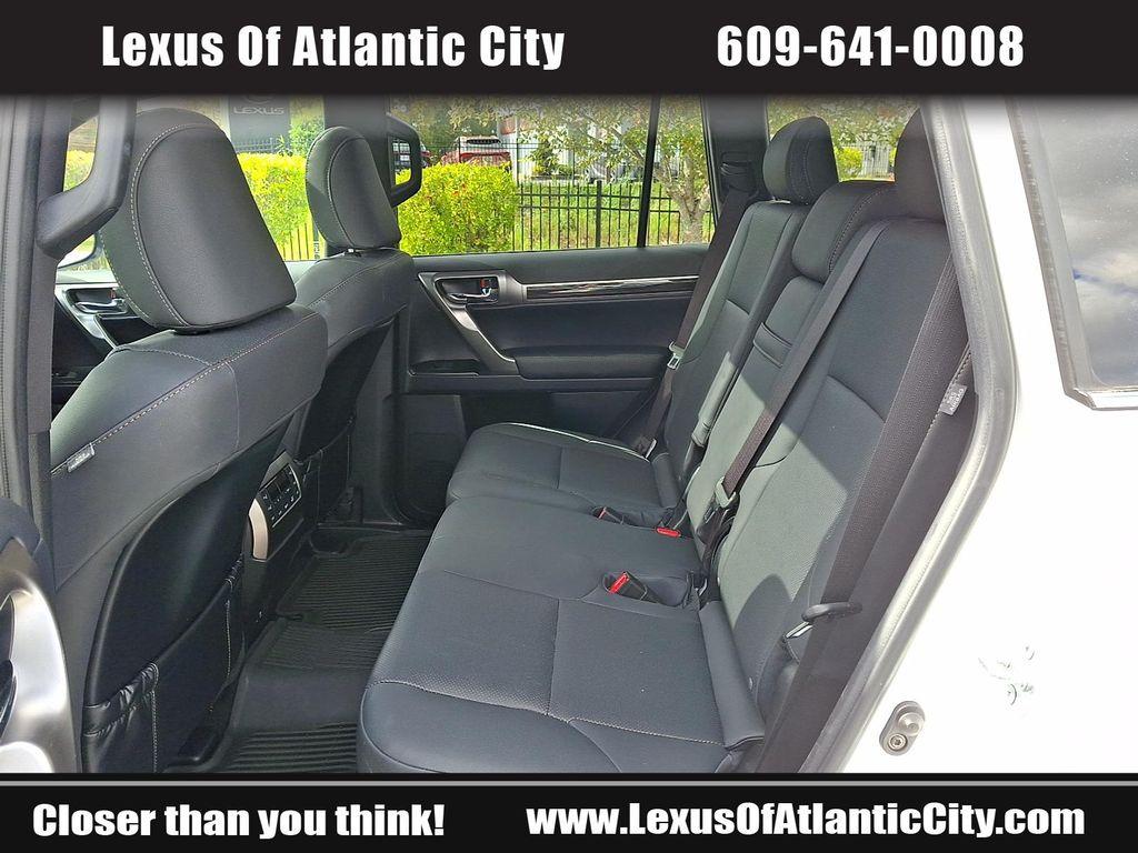 used 2023 Lexus GX 460 car, priced at $55,857