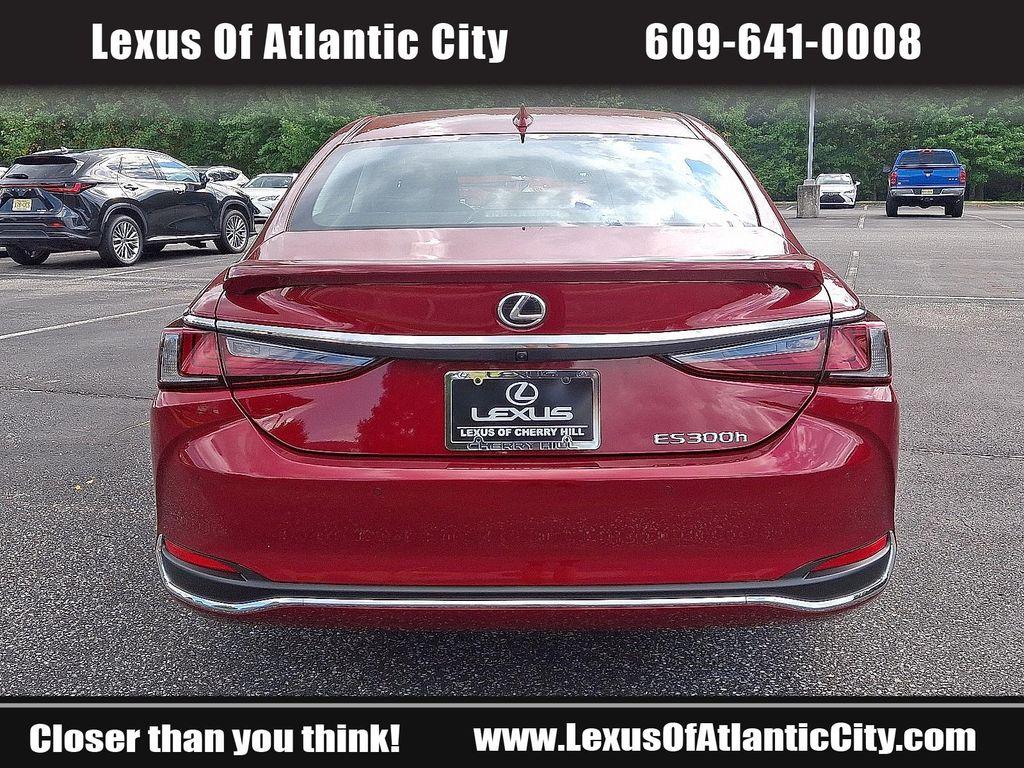 new 2025 Lexus ES 300h car, priced at $49,450