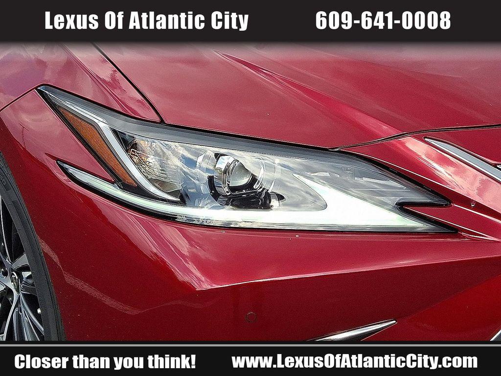 new 2025 Lexus ES 300h car, priced at $49,450