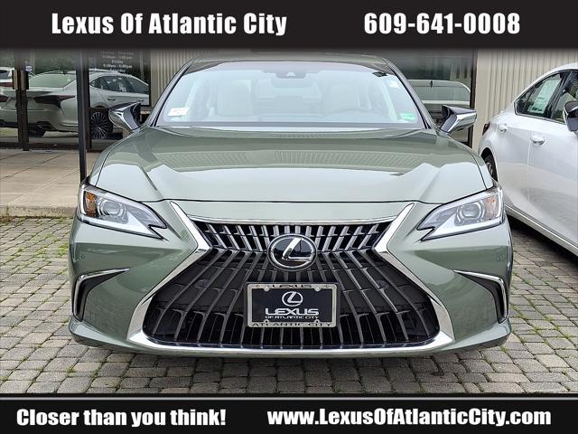 new 2025 Lexus ES 350 car, priced at $48,159