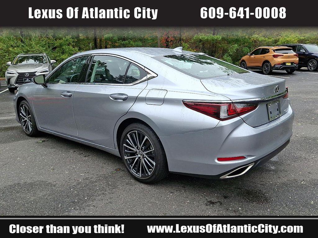 used 2024 Lexus ES 350 car, priced at $43,995