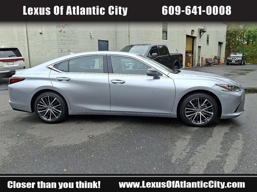 used 2024 Lexus ES 350 car, priced at $43,995