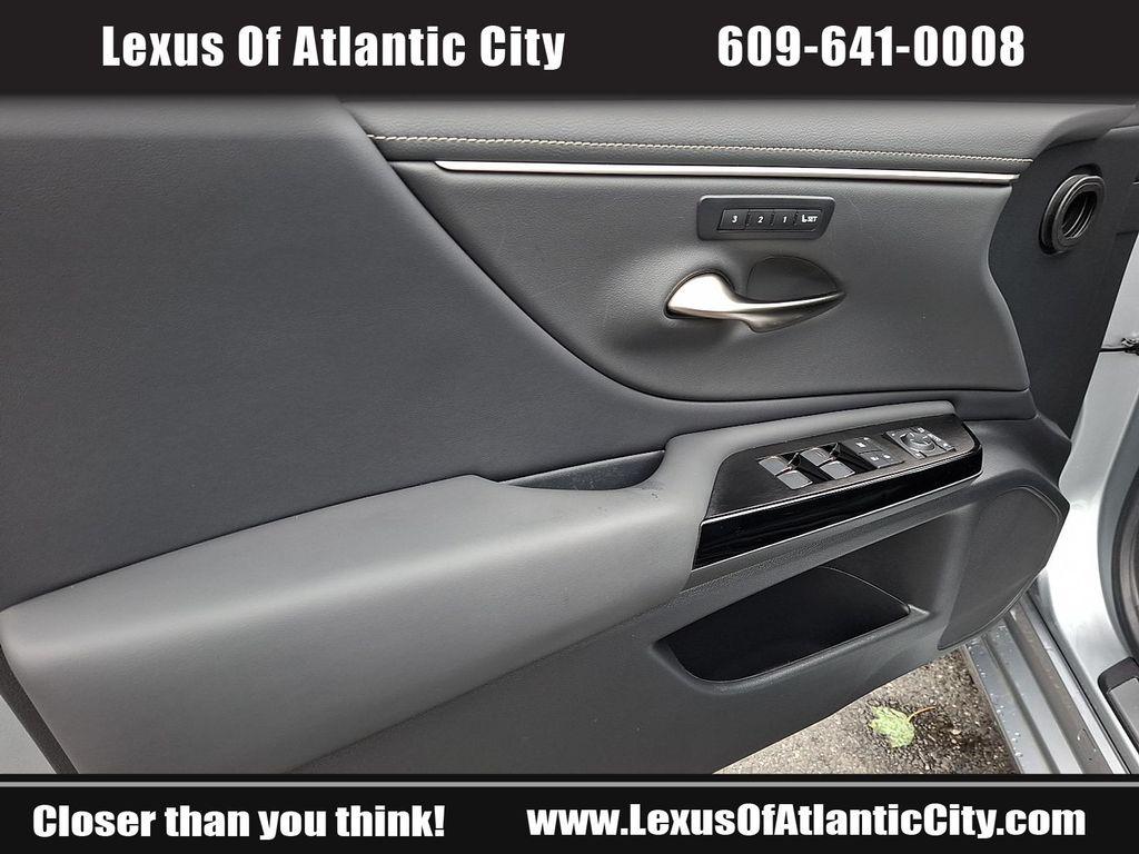 used 2024 Lexus ES 350 car, priced at $43,995