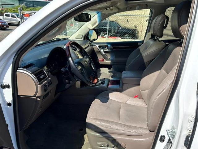 used 2015 Lexus GX 460 car, priced at $28,995