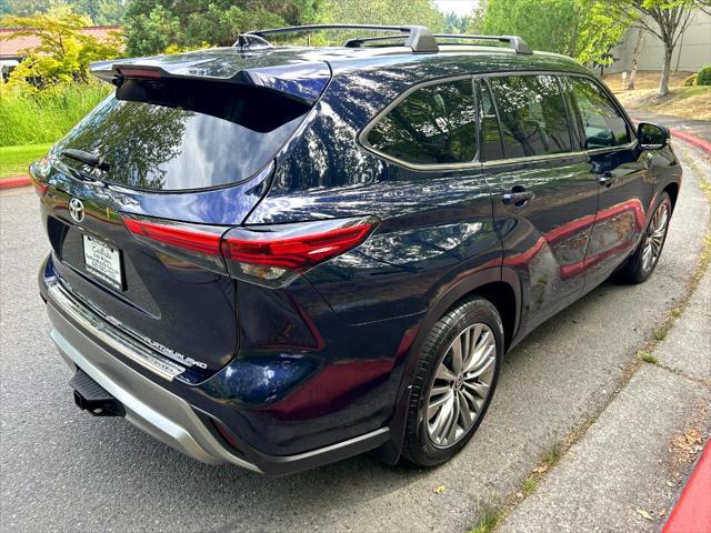 used 2021 Toyota Highlander car, priced at $42,995