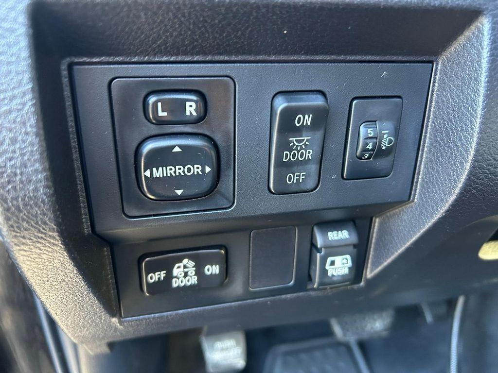 used 2014 Toyota Tundra car, priced at $26,995