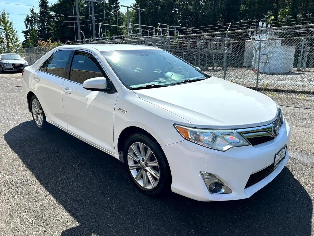 used 2014 Toyota Camry Hybrid car, priced at $14,995