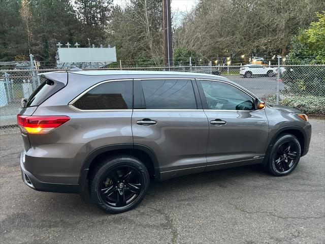 used 2017 Toyota Highlander Hybrid car, priced at $27,950